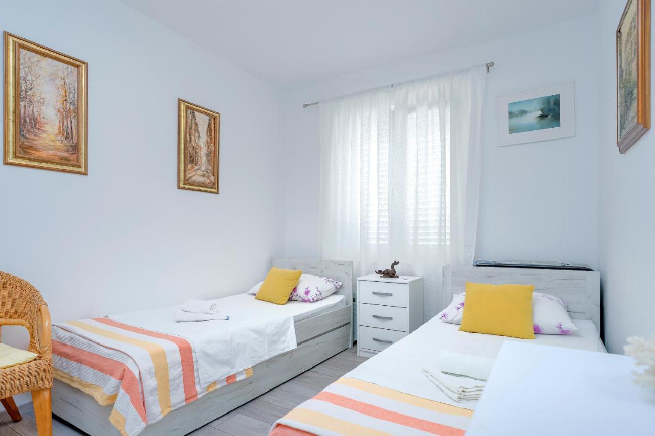Kumquat - Zf Hvar Apartament *