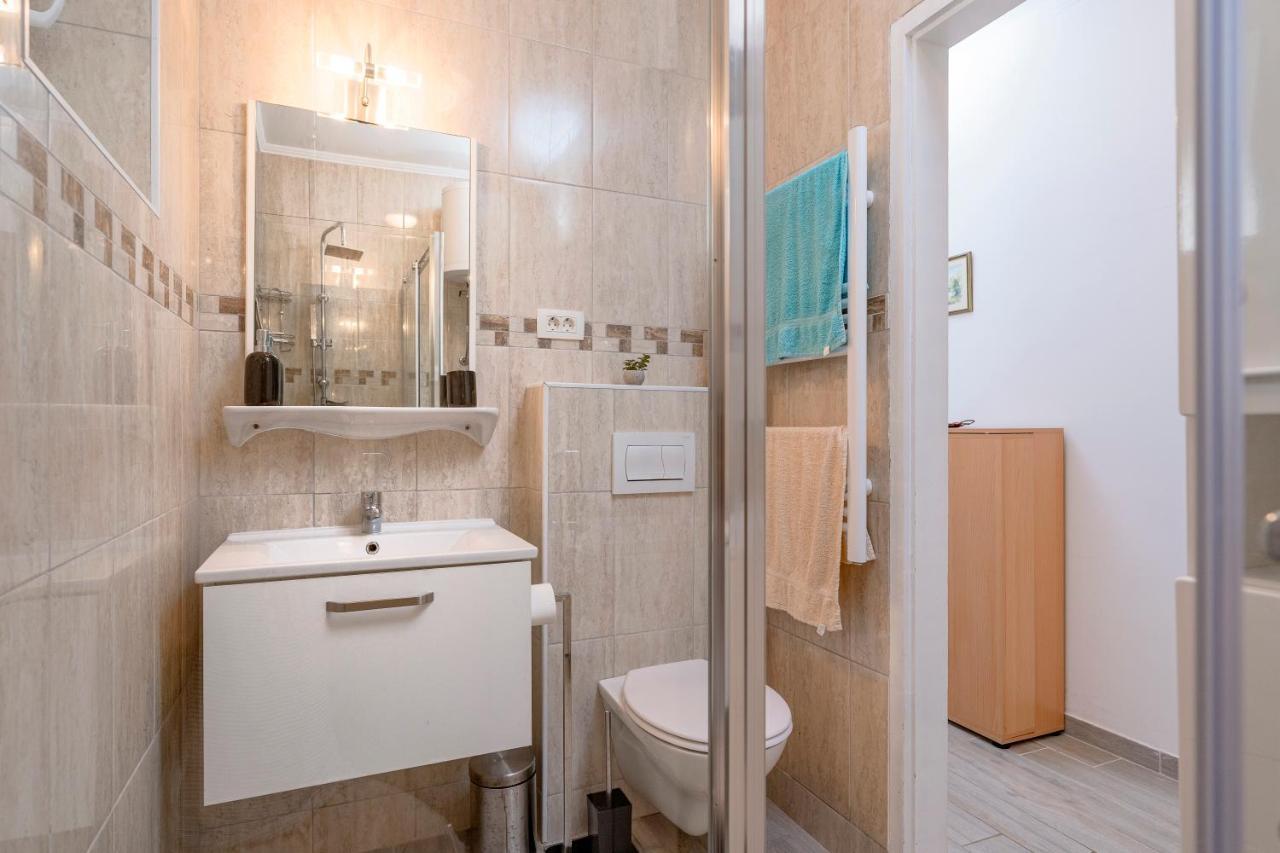 Kumquat - Zf Hvar Apartament *